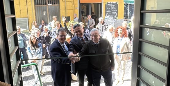 Taglio del nastro museo della pizza Da michele